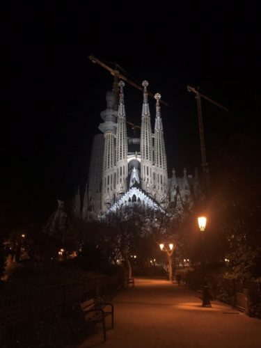 Robyn La Sagrada Familia Barcelona