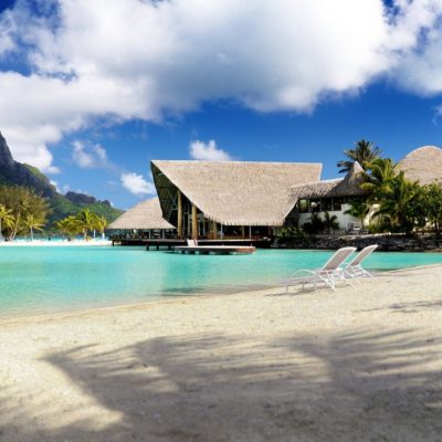 Le Meriden Bora Bora beach