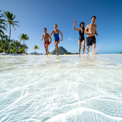 Bora bora paul gauguin cruise crystal clear waters